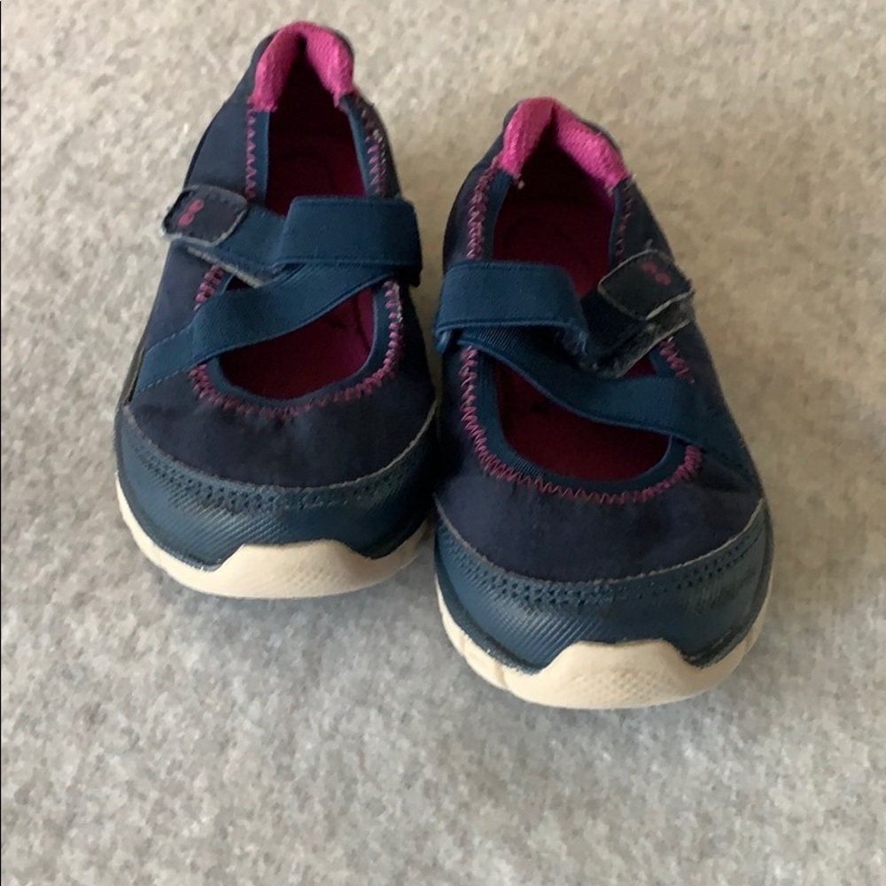 Infant/toddler sneakers